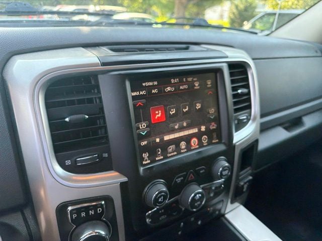 2017 RAM 1500 SLT