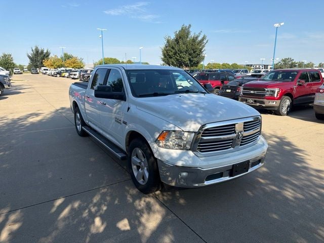 2017 RAM 1500 SLT