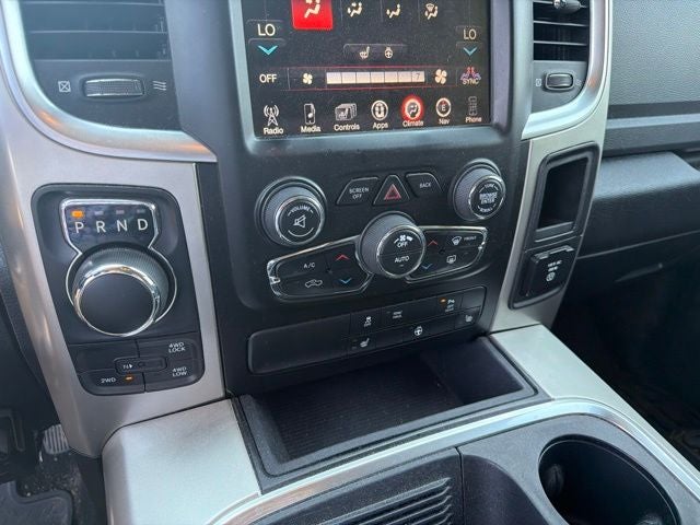 2017 RAM 1500 SLT