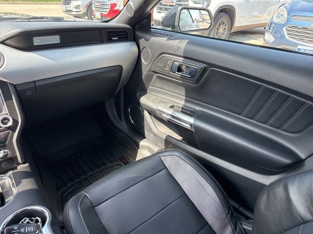 2017 Ford Mustang EcoBoost Premium