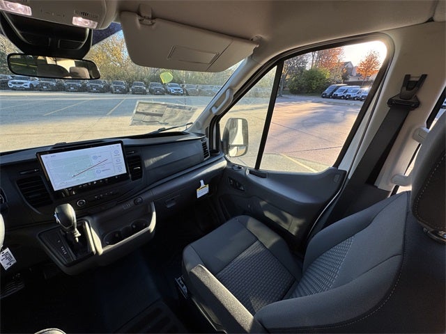 2025 Ford Transit-350 XL