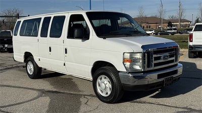 2008 Ford E-350SD XLT