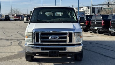2008 Ford E-350SD XLT