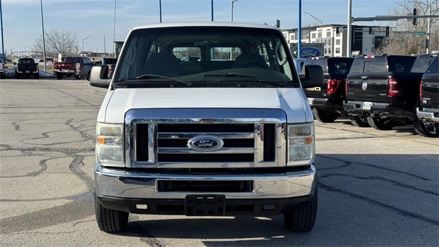 2008 Ford E-350SD XLT
