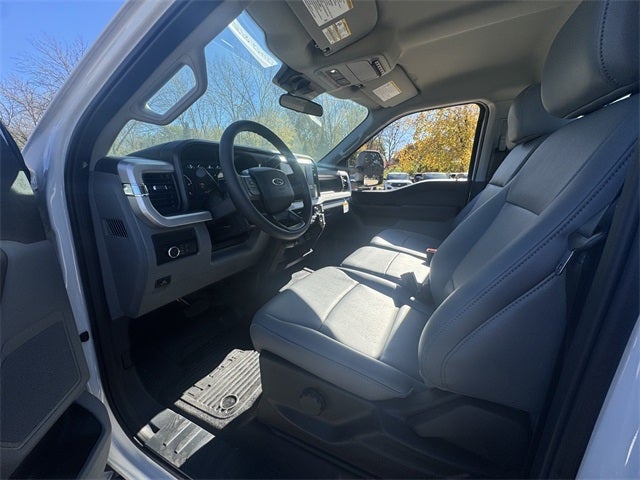 2025 Ford F-550SD XL DRW