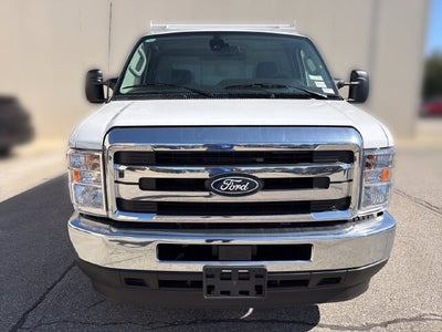 2027 Ford E-350SD Base Cutaway