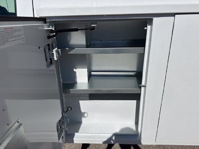 2027 Ford E-350SD Base Cutaway