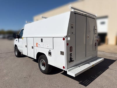 2027 Ford E-350SD Base Cutaway
