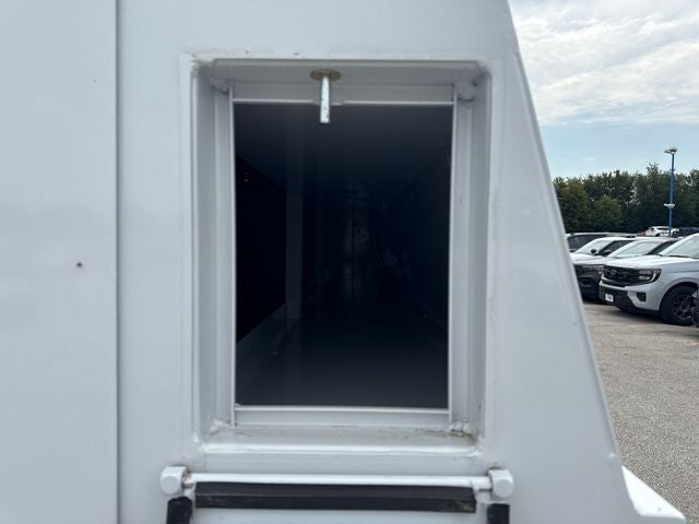 2026 Ford E-350SD Base Cutaway