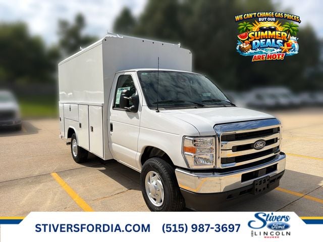 2026 Ford E-350SD Base Cutaway