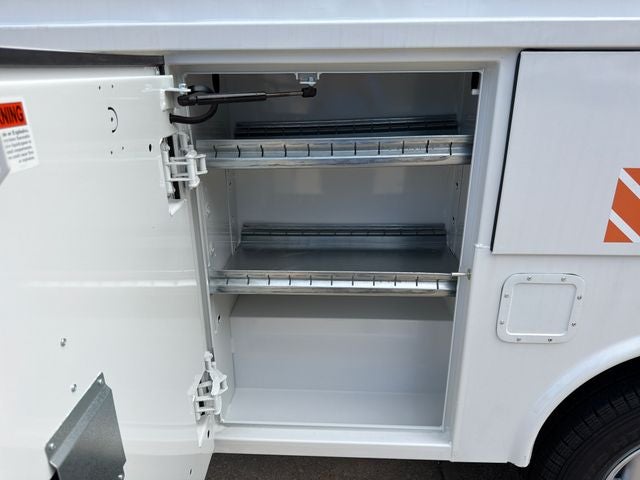 2026 Ford E-350SD Base Cutaway