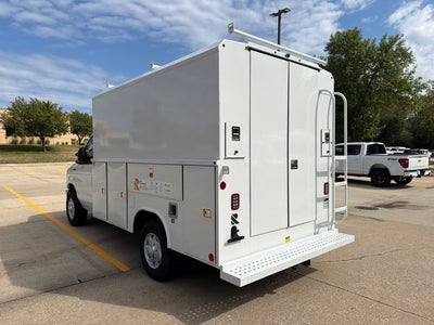 2026 Ford E-350SD Base Cutaway