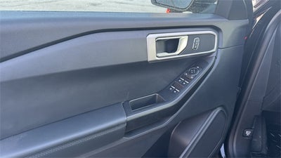 2025 Ford Utility Police Interceptor Base