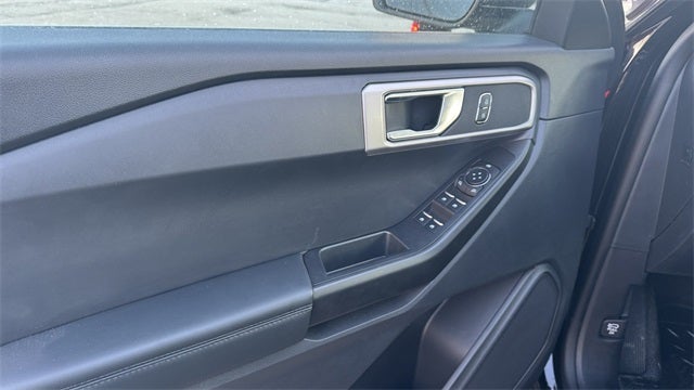 2025 Ford Utility Police Interceptor Base