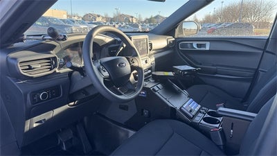 2025 Ford Utility Police Interceptor Base