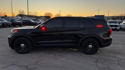 2025 Ford Utility Police Interceptor Base