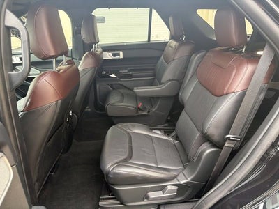 2022 Ford Explorer Platinum