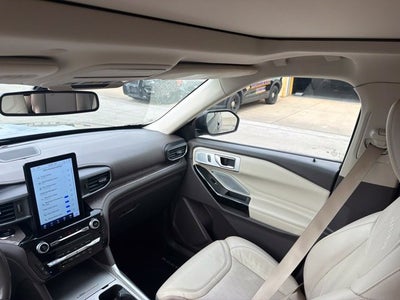 2022 Ford Explorer Platinum