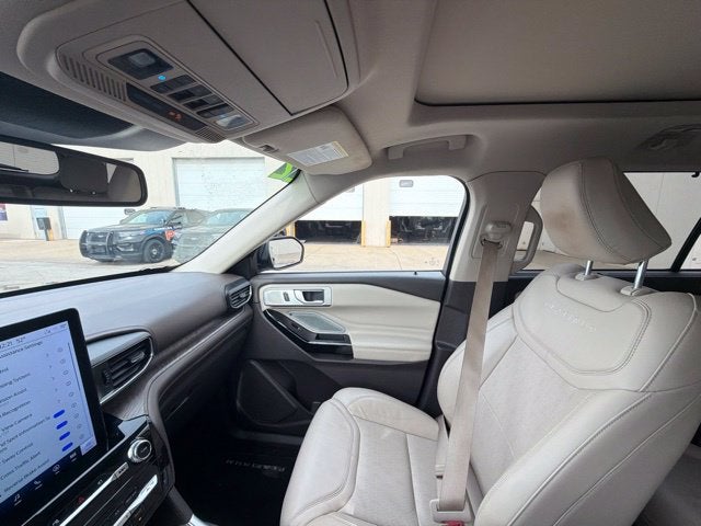 2022 Ford Explorer Platinum