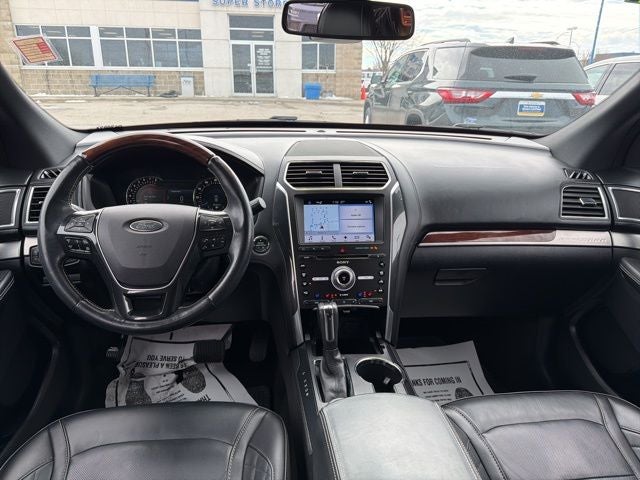 2017 Ford Explorer Platinum