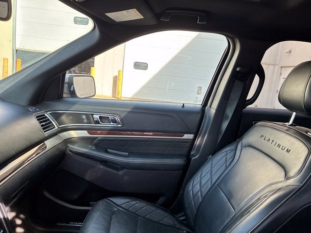 2019 Ford Explorer Platinum