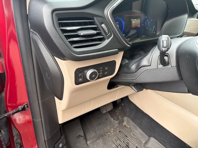 2020 Ford Escape Hybrid Titanium