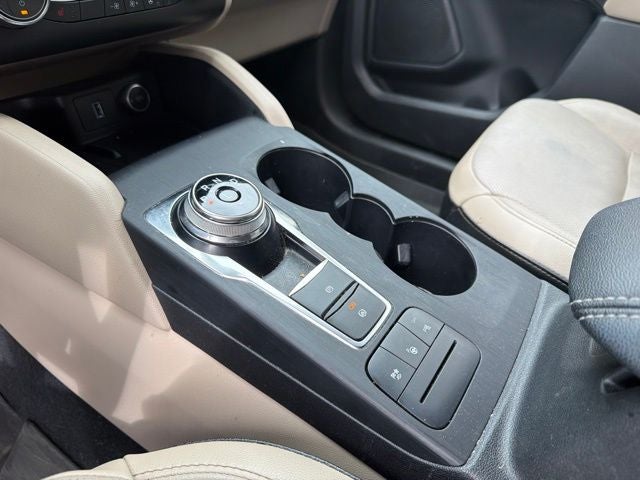2020 Ford Escape Hybrid Titanium