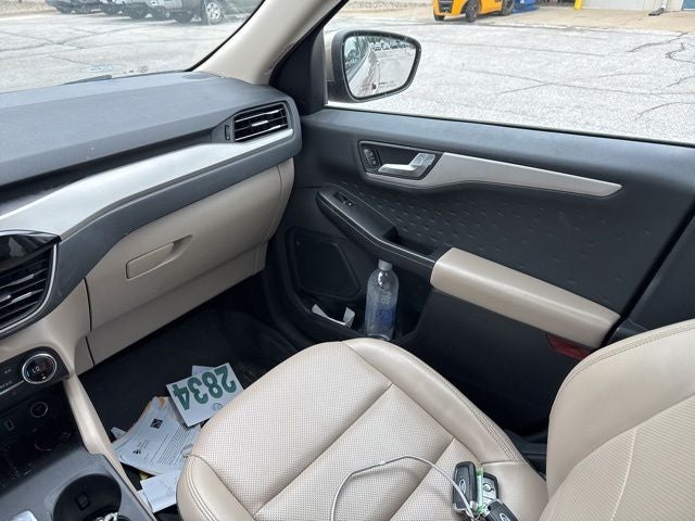 2020 Ford Escape SEL