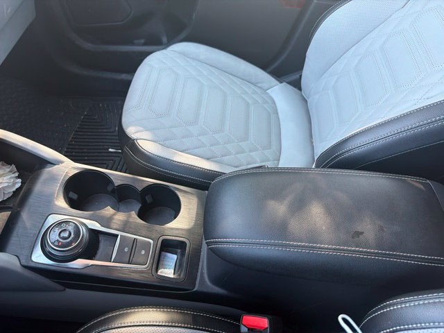 2024 Ford Escape Hybrid Platinum