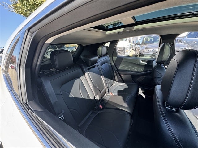 2026 Ford Escape Hybrid Platinum