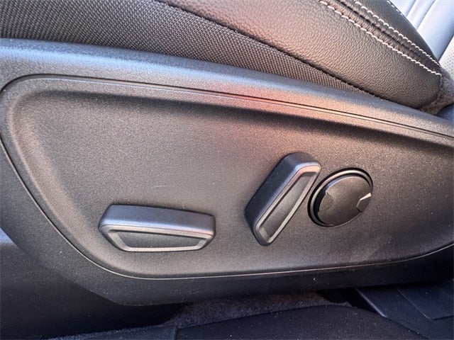 2026 Ford Escape Hybrid Platinum