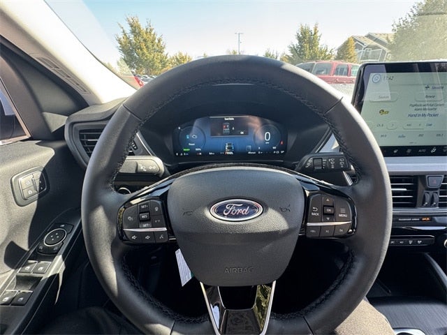 2026 Ford Escape Hybrid Platinum