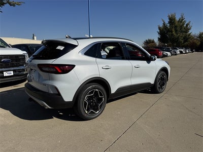 2026 Ford Escape Hybrid Platinum