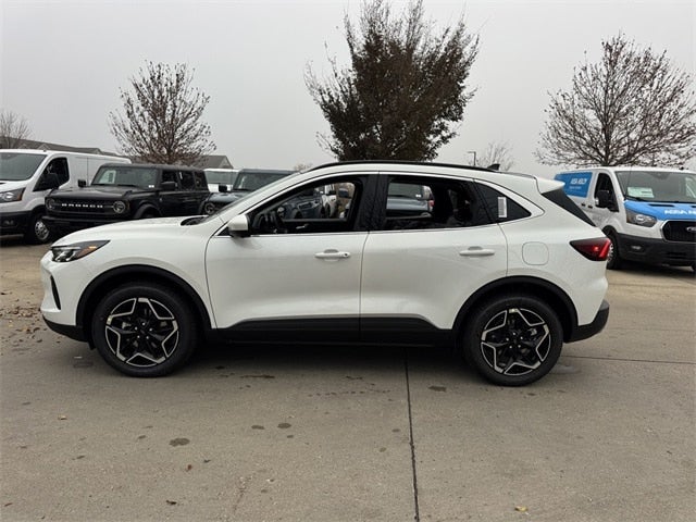 2026 Ford Escape Hybrid Platinum