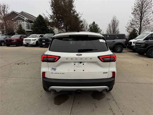 2026 Ford Escape Hybrid Platinum