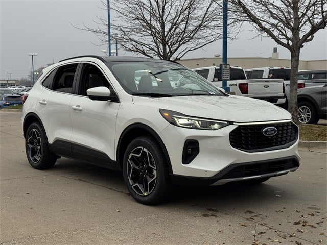 2026 Ford Escape Hybrid Platinum