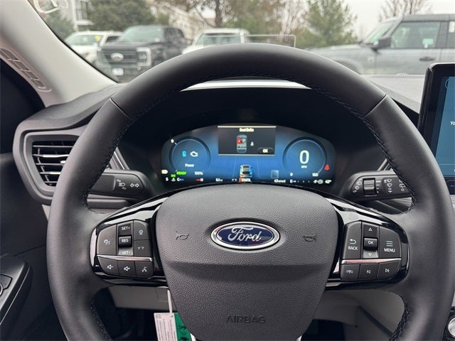 2026 Ford Escape Hybrid Platinum