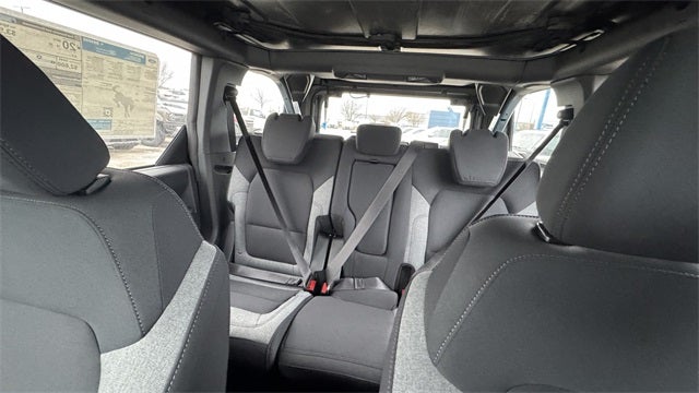 2025 Ford Bronco Base