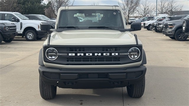 2025 Ford Bronco Base