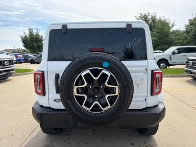 2026 Ford Bronco Outer Banks