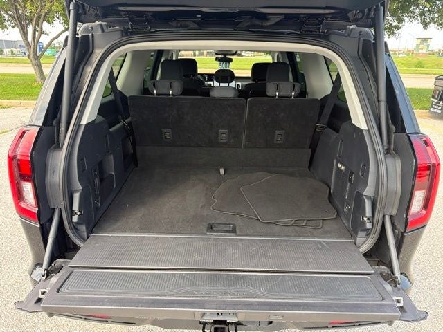 2025 Ford Expedition Max Active