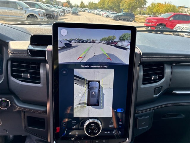 2022 Ford Expedition Max Platinum