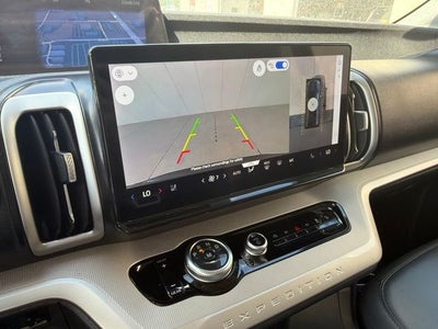 2026 Ford Expedition Active