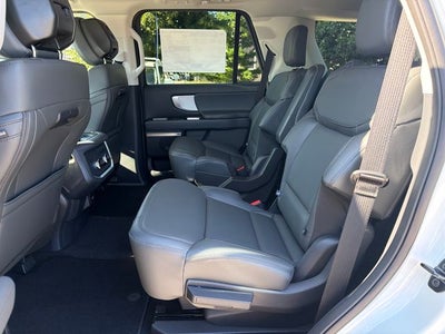 2027 Ford Expedition Active