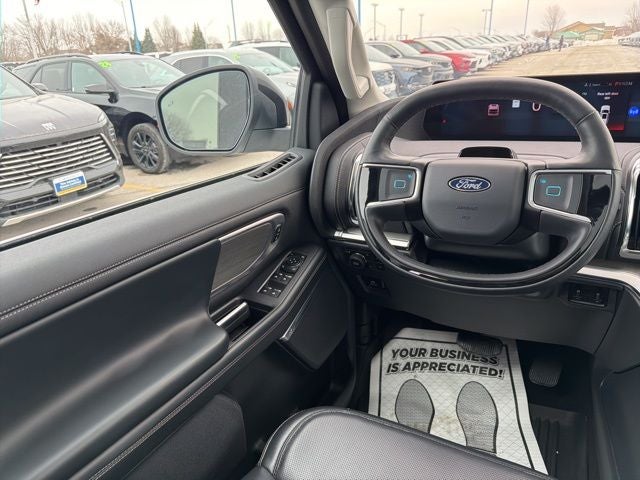 2025 Ford Expedition Platinum