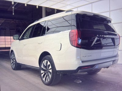 2025 Ford Expedition Platinum