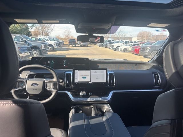 2026 Ford Expedition Platinum