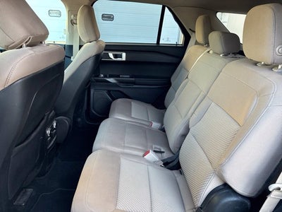 2020 Ford Explorer Base