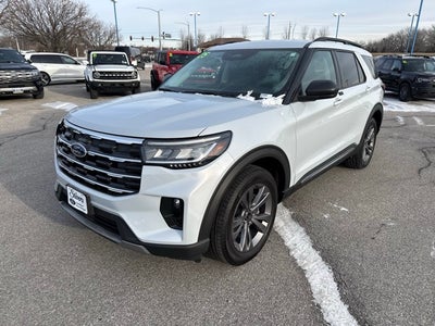2025 Ford Explorer Active