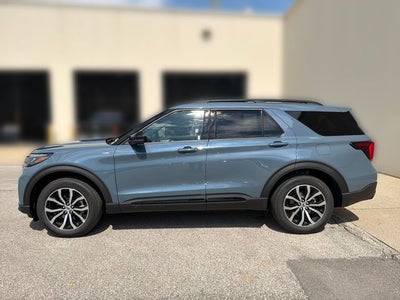 2027 Ford Explorer ST-Line